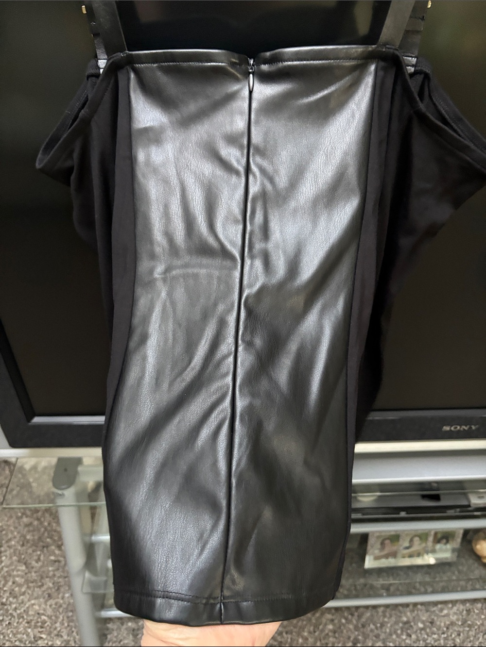 VENUS Black Faux-Leather Panel Camisole with Buckle Straps Sz Small - Picture 6 of 7
